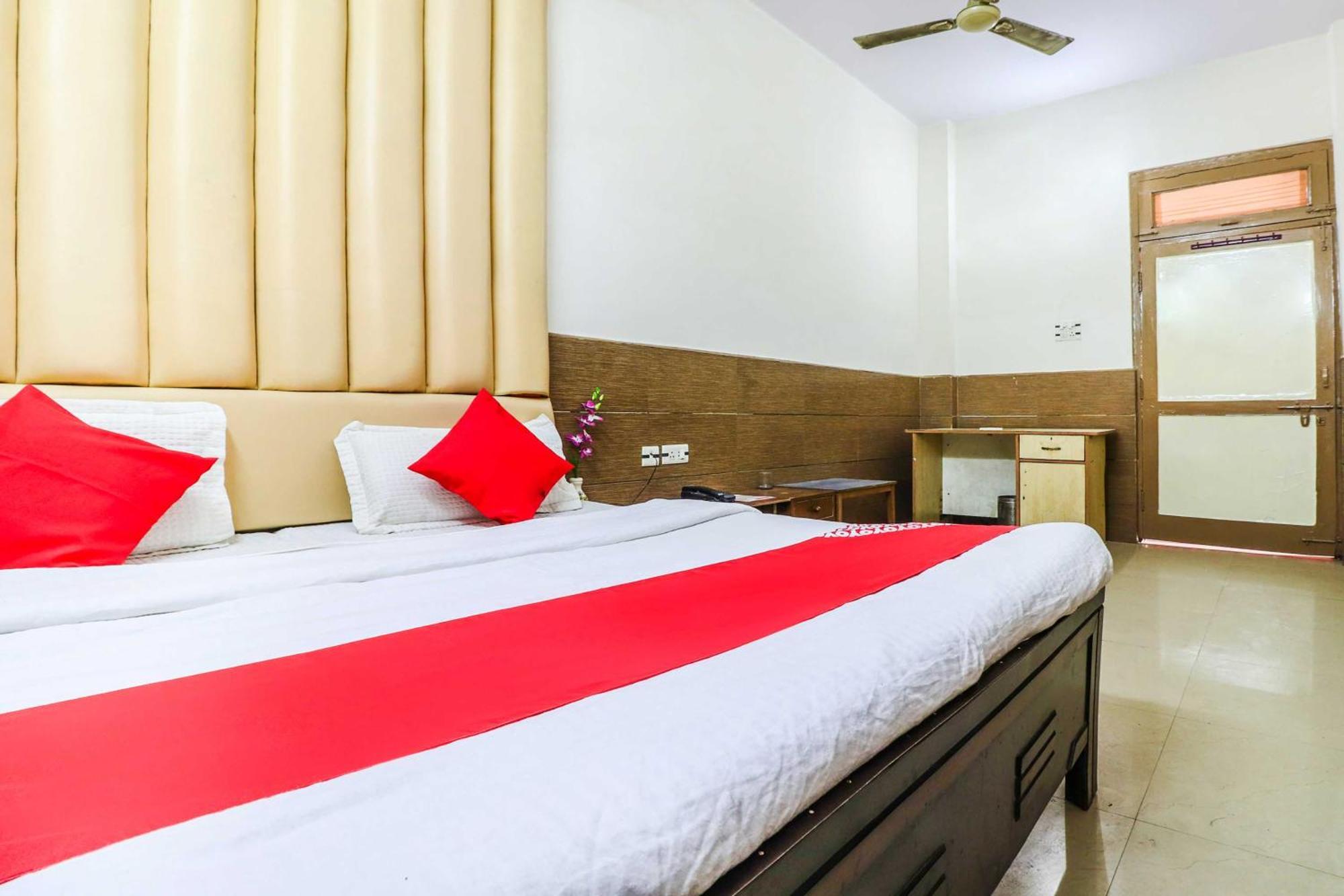 OYO 38775 Hotel Prem Chunaria Moradabad Esterno foto